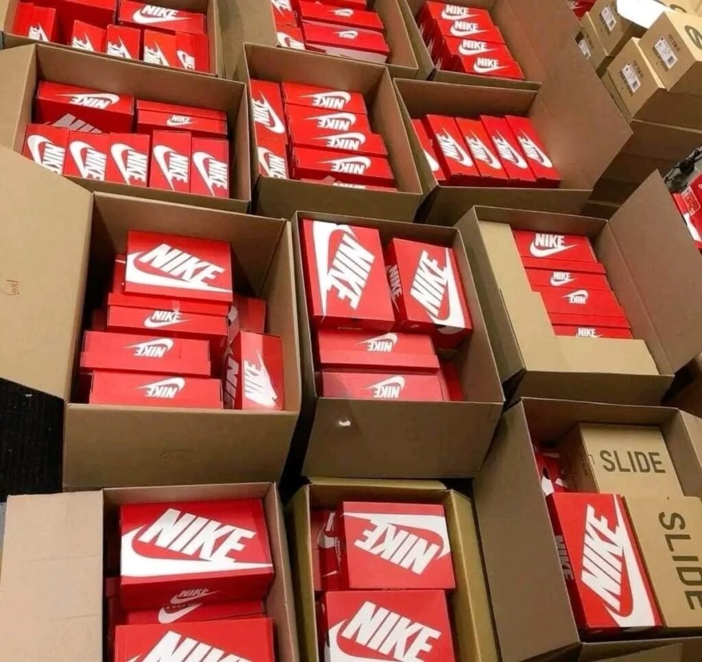 Buy Authentic Nike Sneakers Pallets for sale